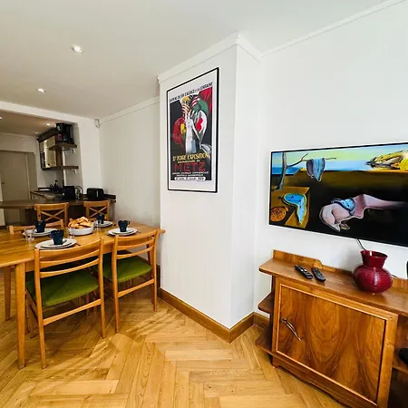 M Dali A Hypercentre 1 4 Personnes Apartamento Metz